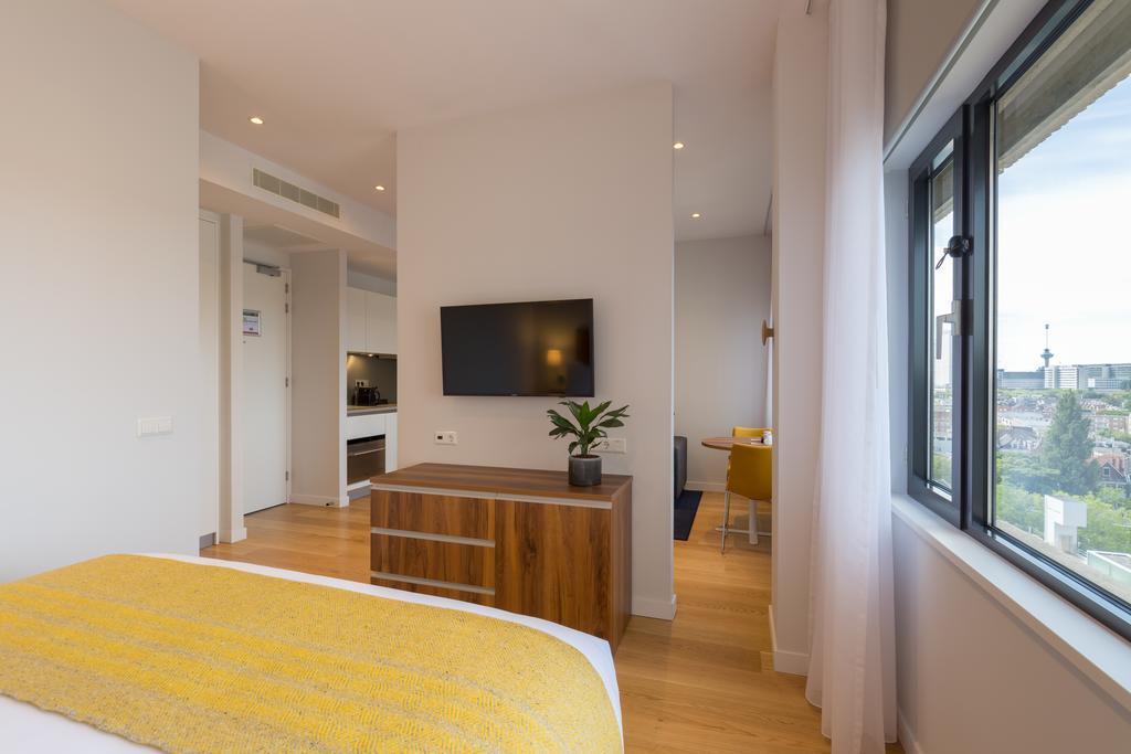 One Bedroom Apartment